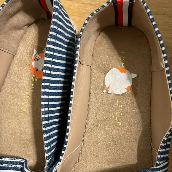 Tommy Hilfiger Navy Stripe Espadrilles shoes size 9.5 NWOB - Picture 2 of 9